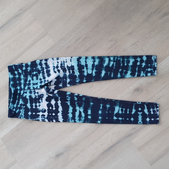 Girls MED 10/12 Workout Set - Picture 5 of 8